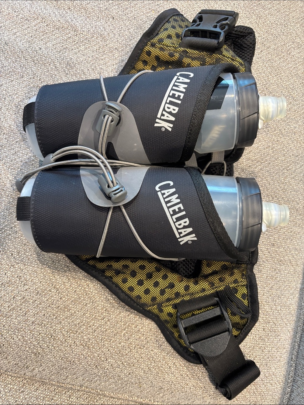 Camelbak Delaney DC hydration waist belt with 2 water bottles